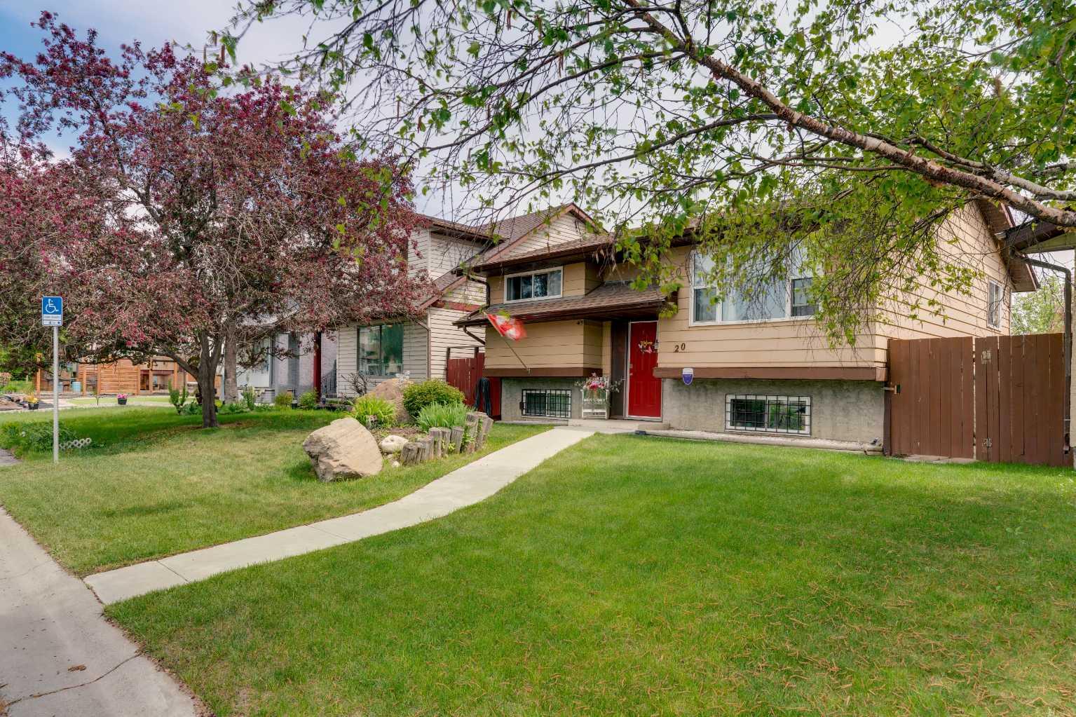20 Ogmoor Crescent SE