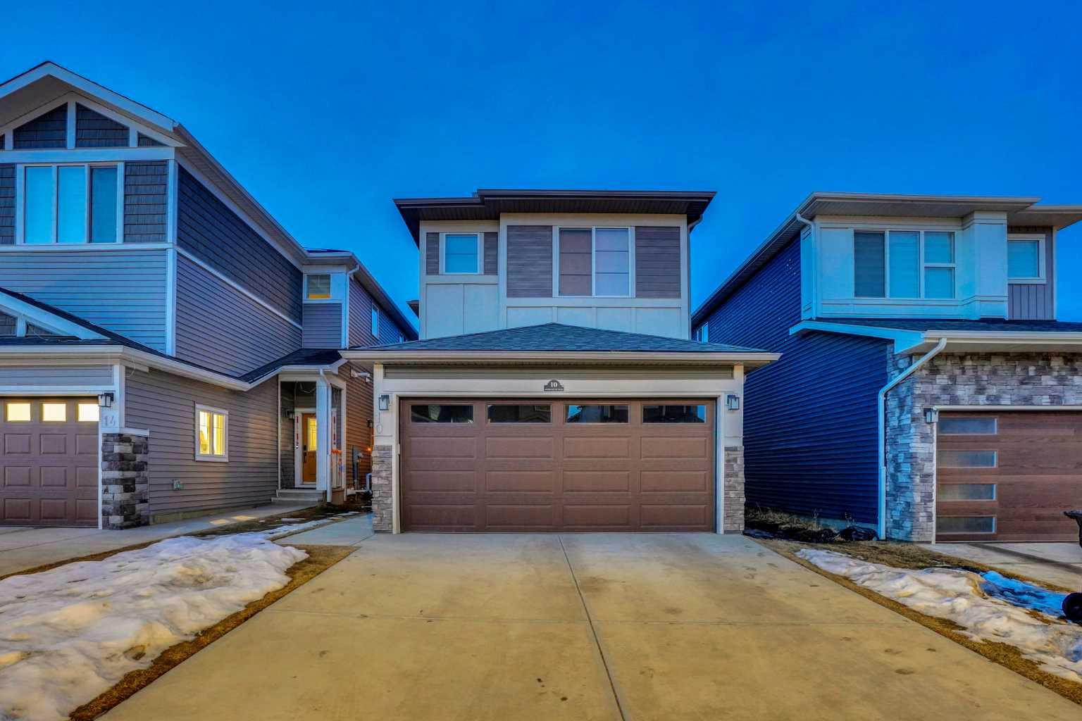 10 Homestead Passage NE