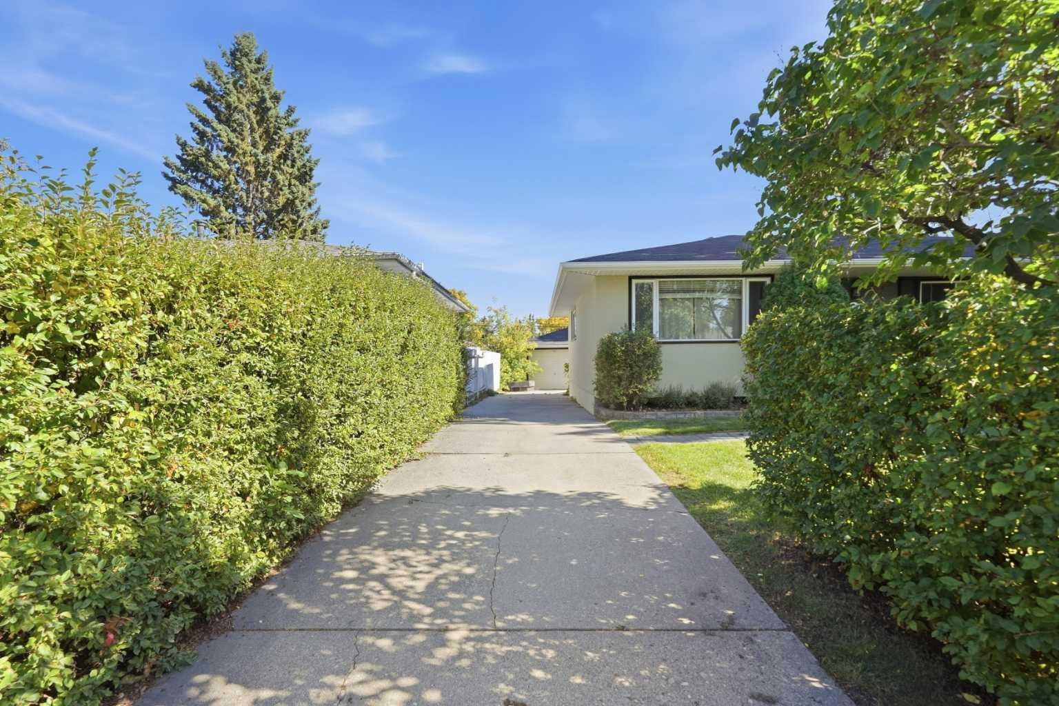 436 Arlington Drive SE