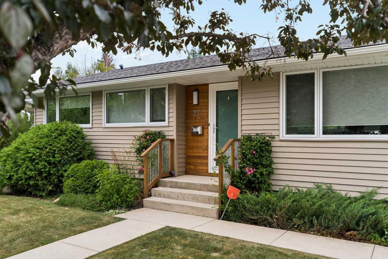27 Gateway Drive SW