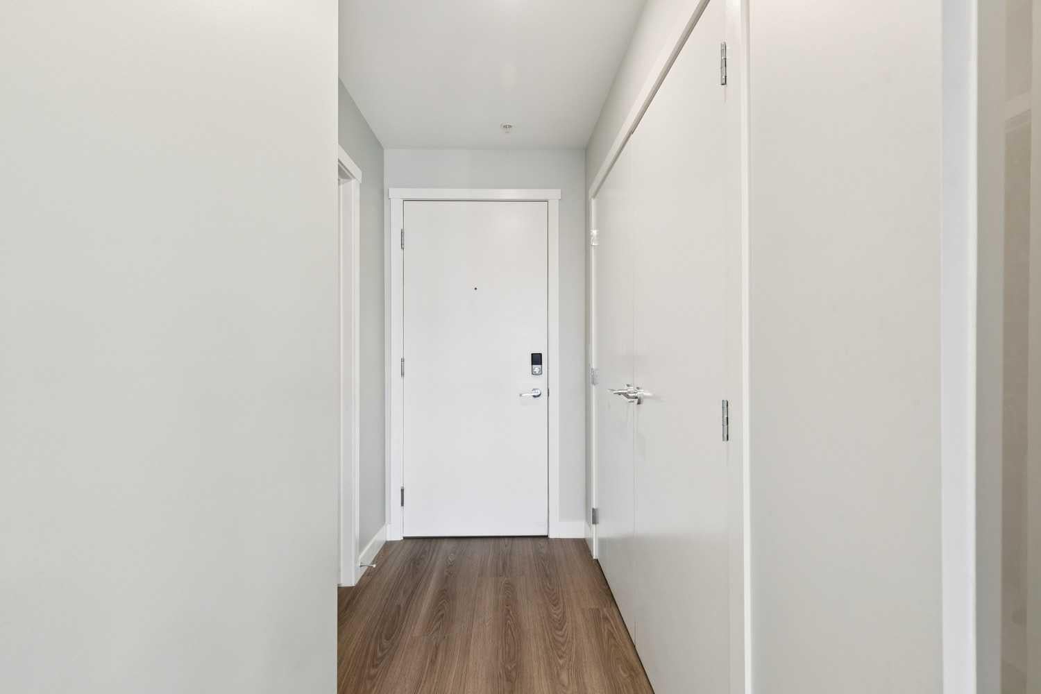 301 10 Street NW 201