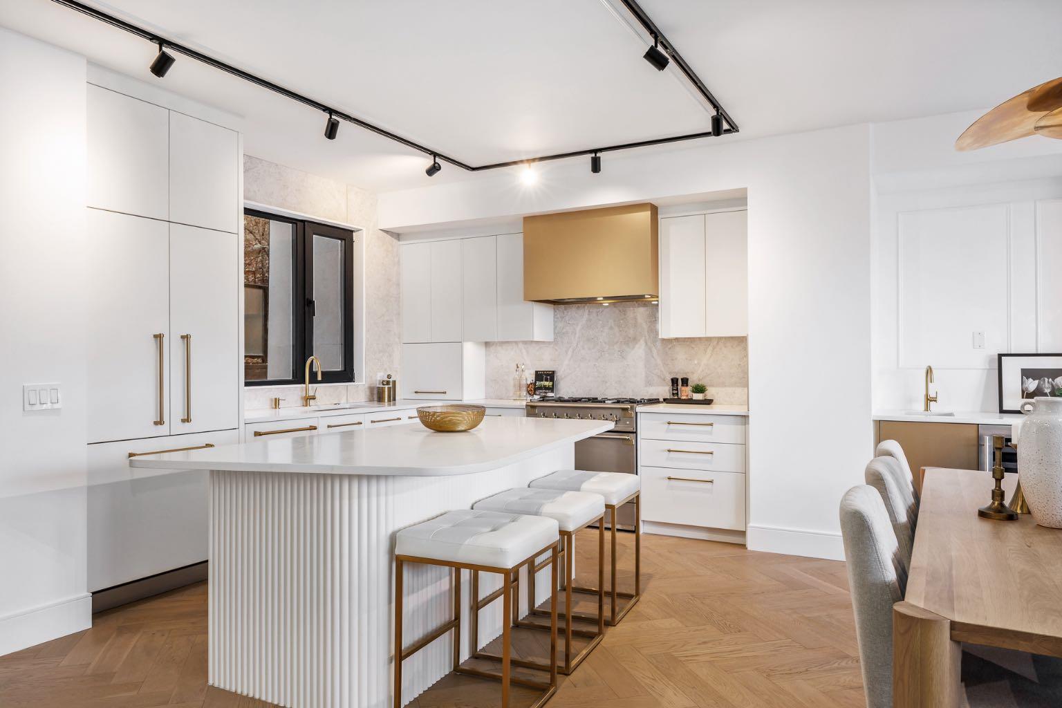 2703 Erlton Street SW 2