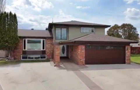 Photo of 35 Horner Court NE, Medicine Hat, AB T1C 1M1 (MLS # A2308509)