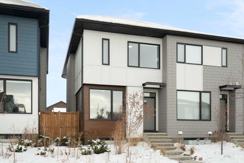 122 Homestead Boulevard NE Calgary AB T3J 2G8