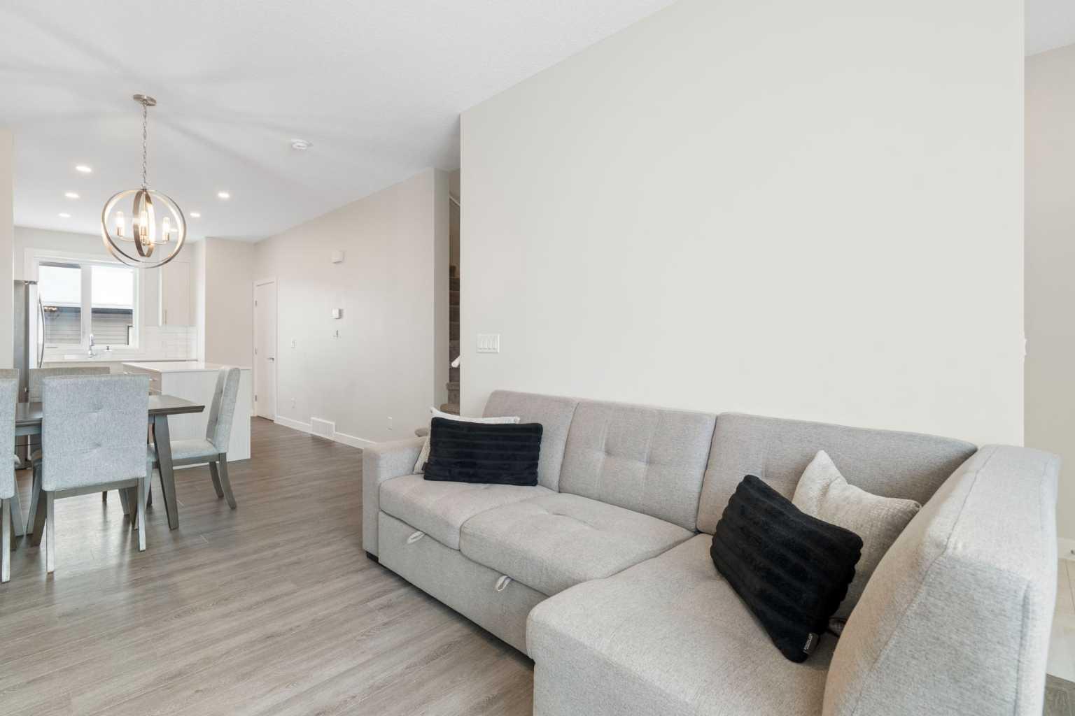 122 Homestead Boulevard NE