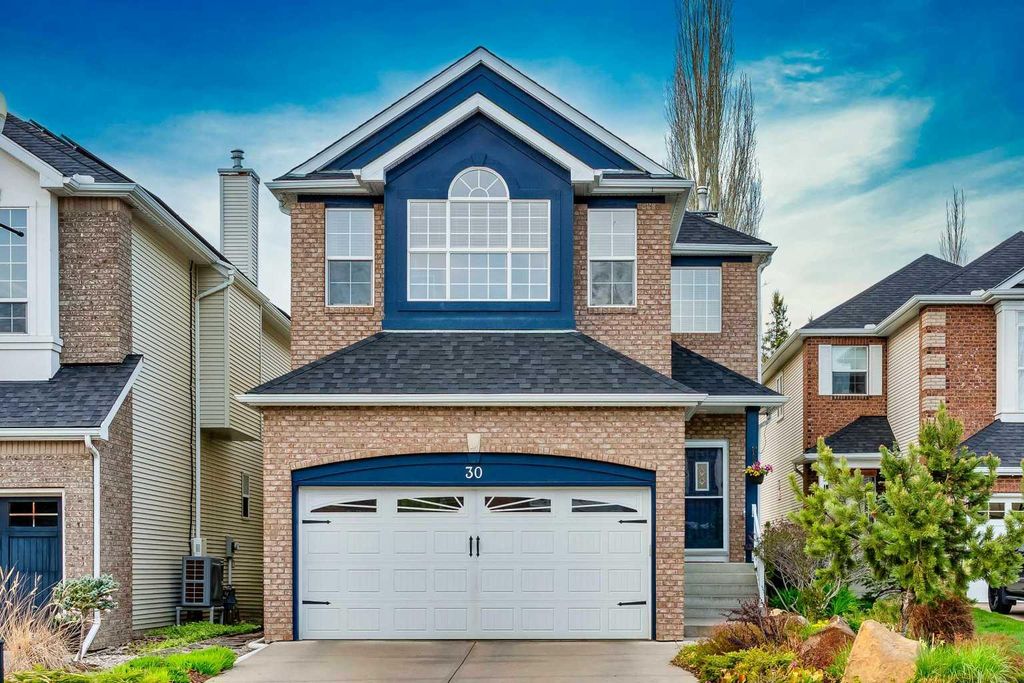 Photo of 30 Discovery Ridge Gardens SW, Calgary, AB T3H 5L6 (MLS # A2308770)