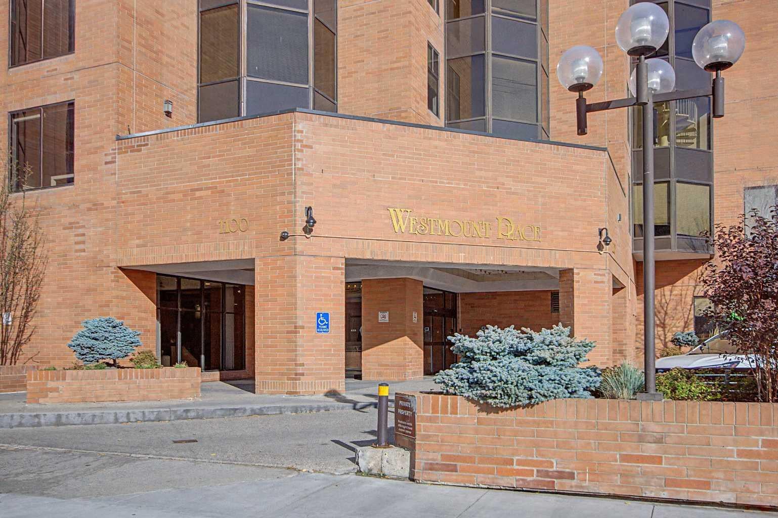 1100 8 Avenue SW 2003