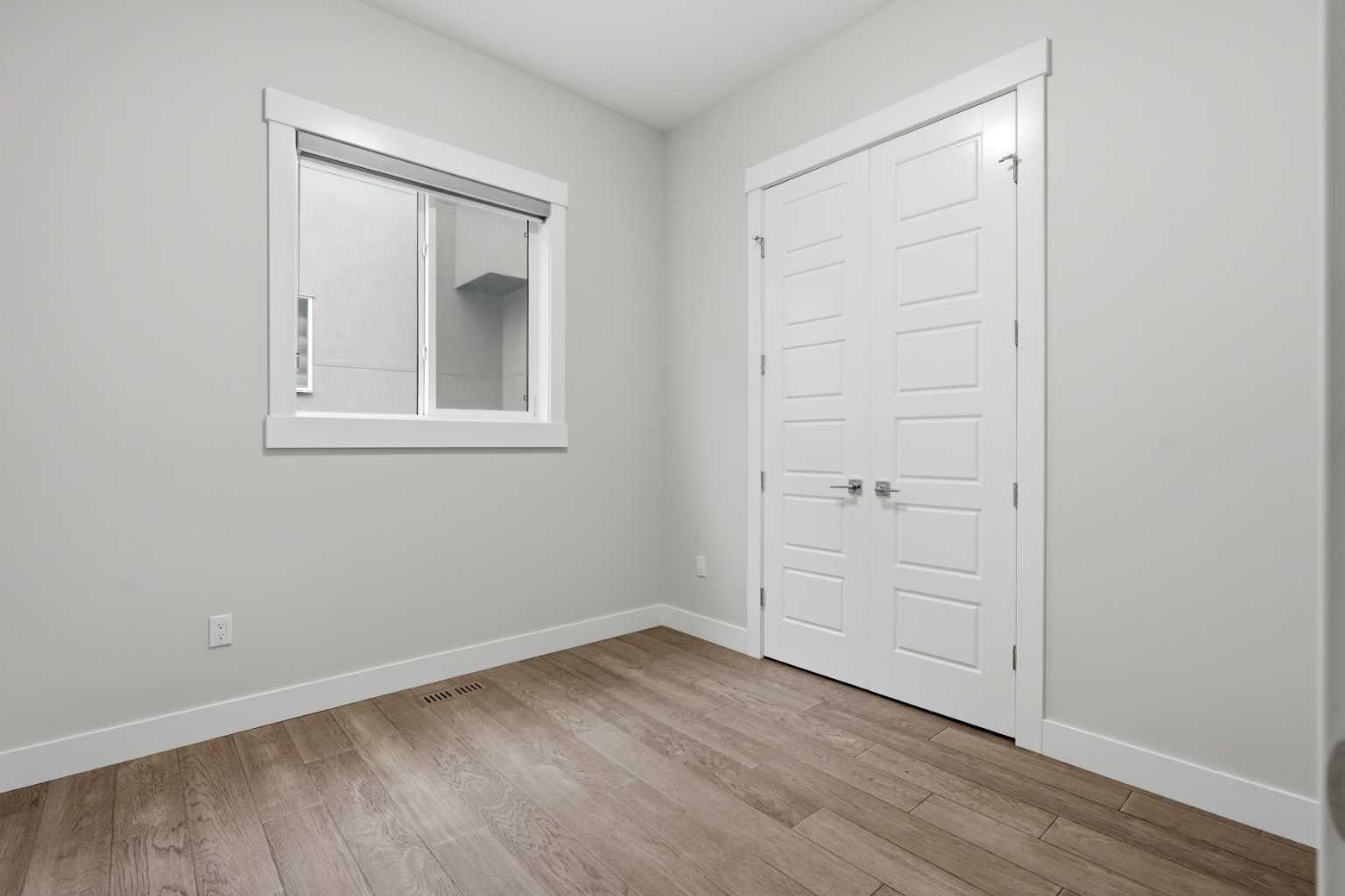 111 Kinniburgh Place