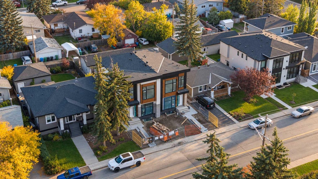 Photo of 8623 48 Avenue NW, Calgary, AB T3B 2B3 (MLS # A2347707)