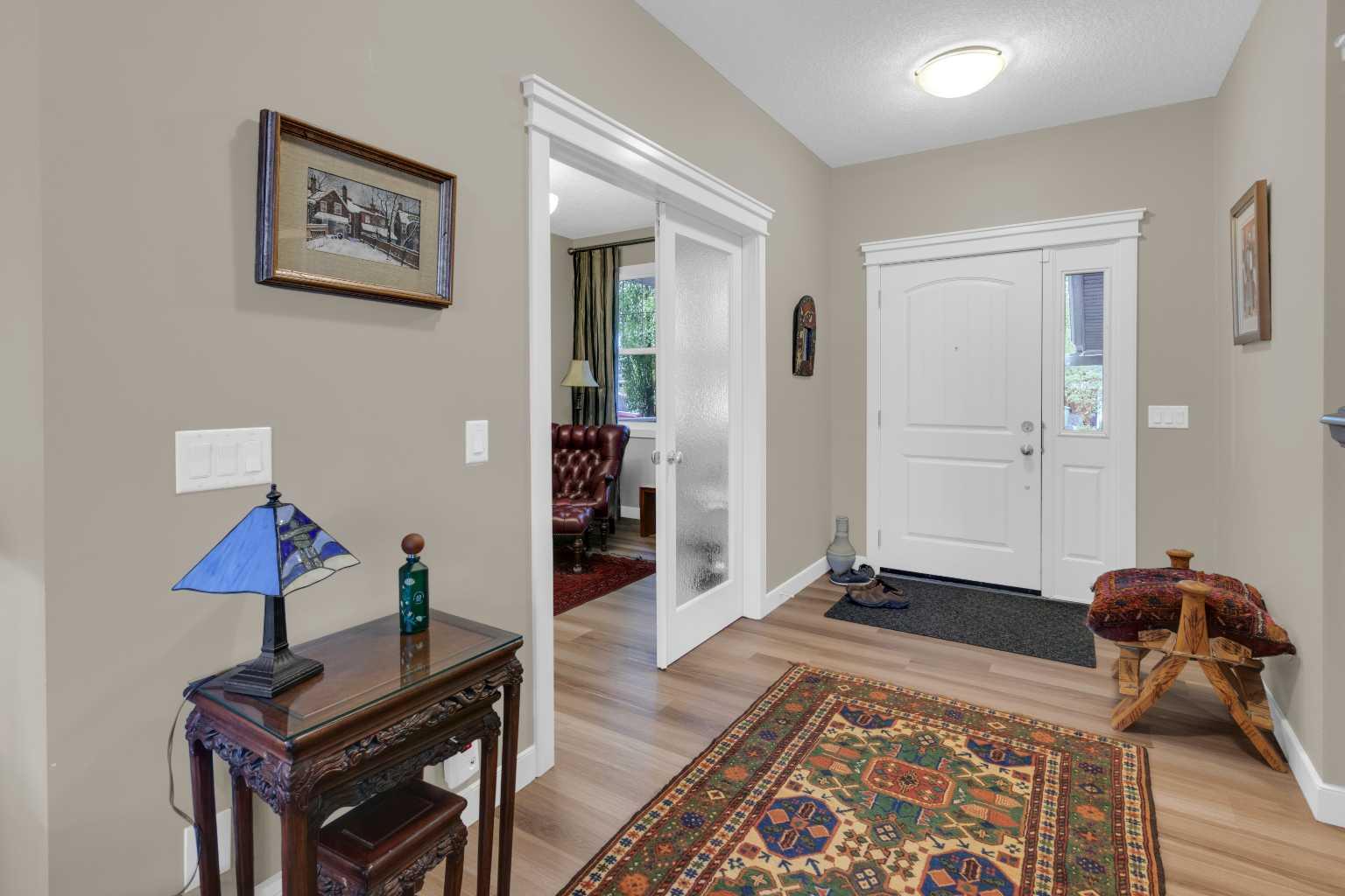172 Ridge View Close