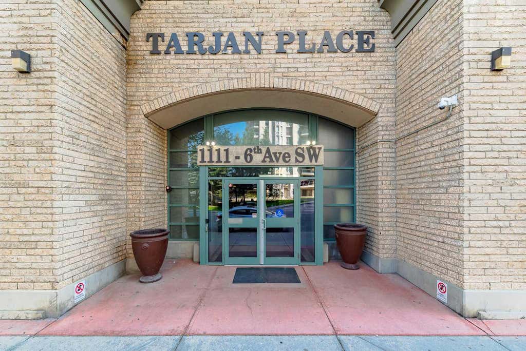Photo of 1111 6 Avenue SW #1518, Calgary, AB T2P 5M5 (MLS # A2301392)