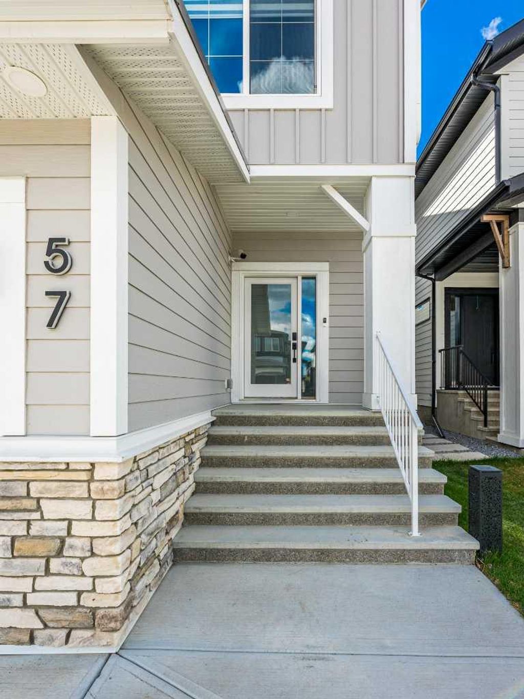 Photo of 57 Westmore Park SW, Calgary, AB T3H 6A9 (MLS # A2311891)