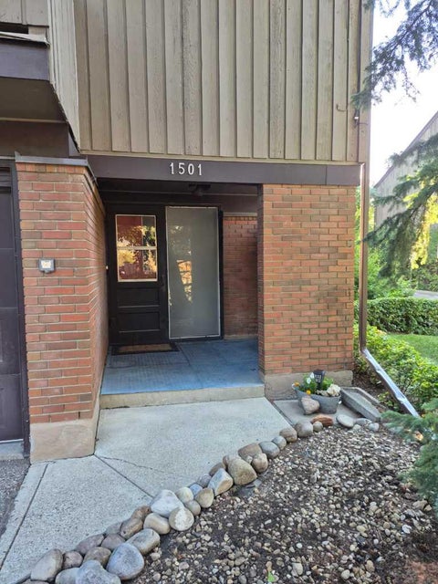 Photo of 9803 24 Street SW #1501, Calgary, AB T2V 1S5 (MLS # A2348051)