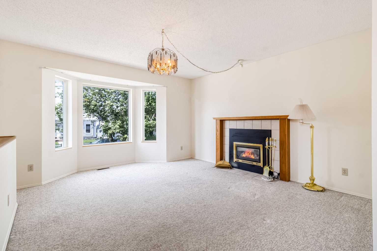 45 Erin Grove Place SE