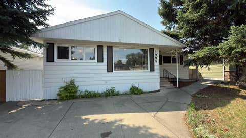 Photo of 1906 14 Avenue S, Lethbridge, AB T1K 0V1 (MLS # A2333104)