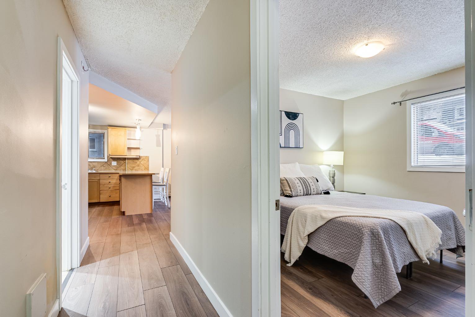 922 19 Avenue SW 101