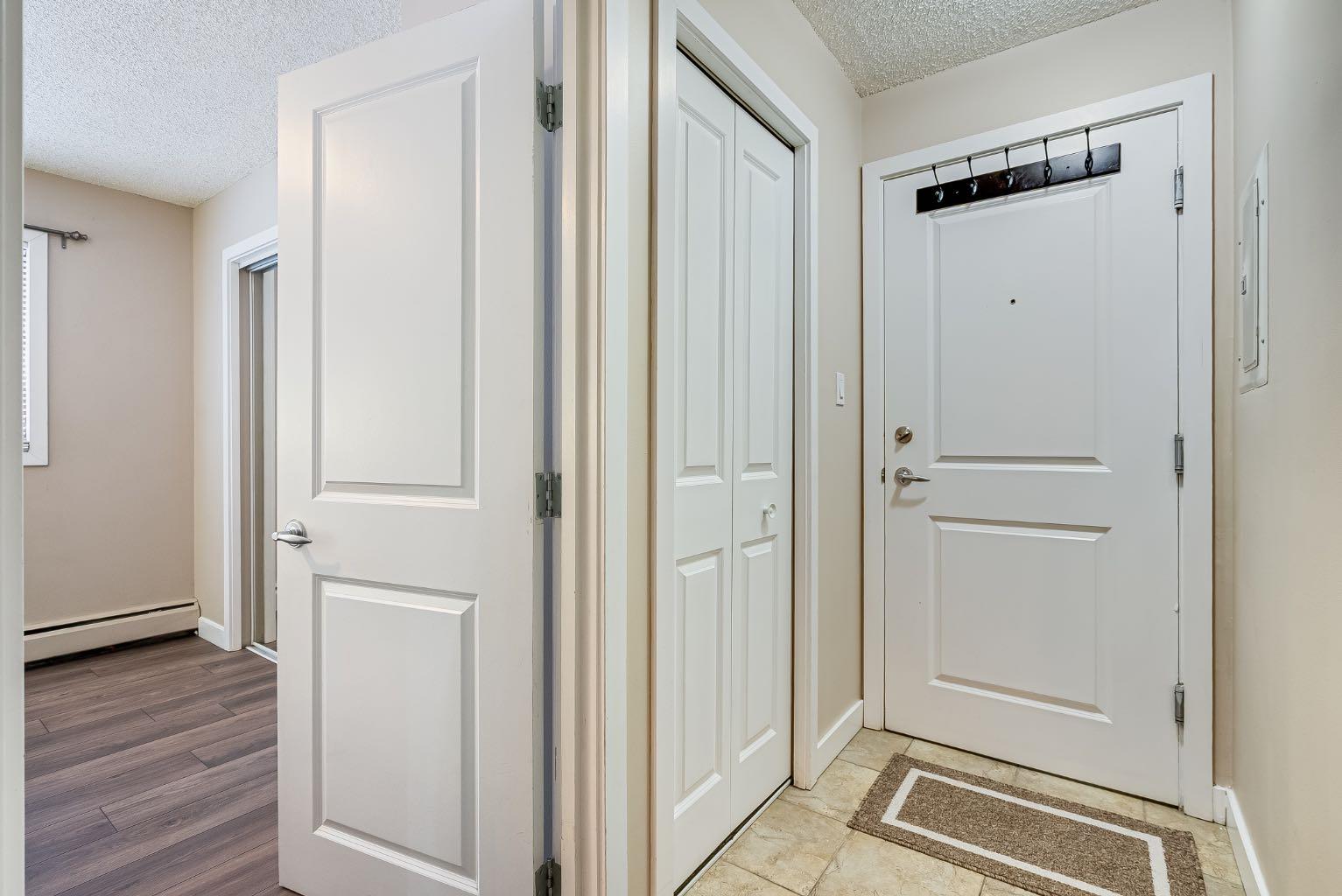 922 19 Avenue SW 101