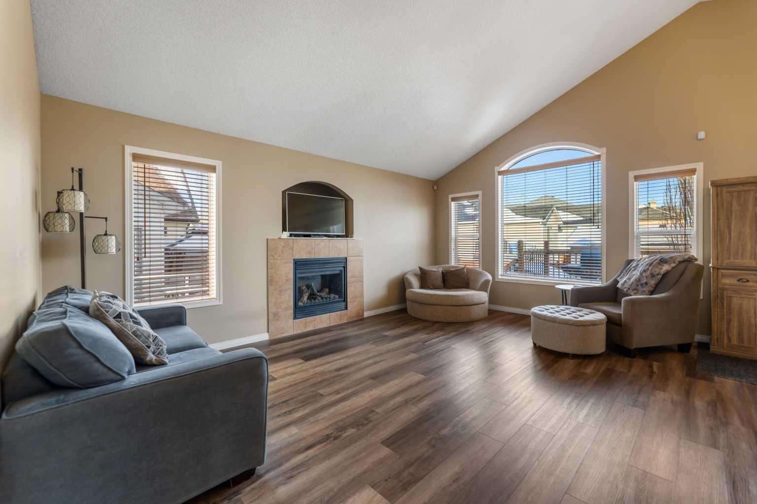 8 Copperfield Manor SE