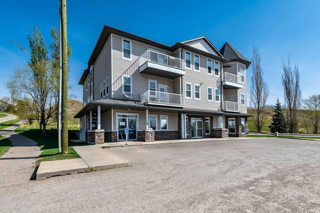 144 Crescent Road 205