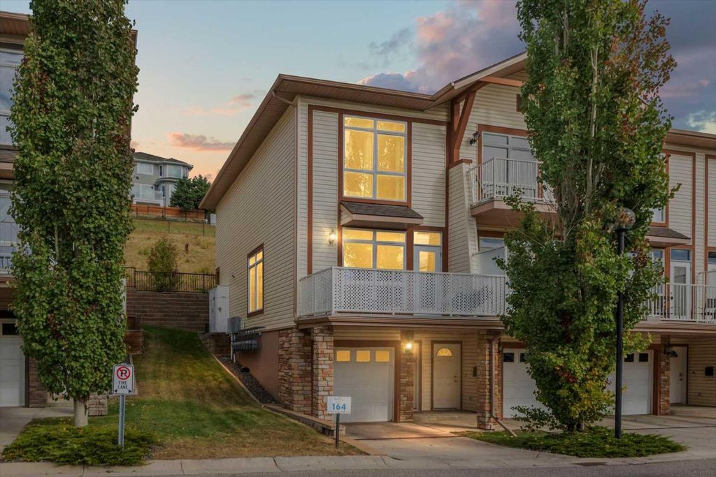 Photo of 164 Rockyledge View NW #1, Calgary, AB T3G 6B2 (MLS # A2304220)