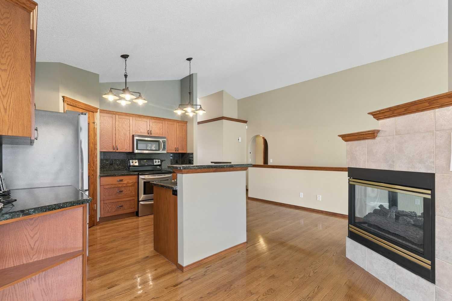103 LAKESIDE GREENS Court