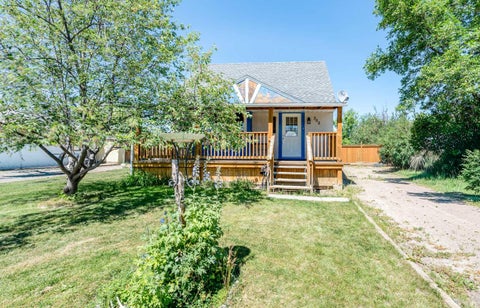 Photo of 305 1 Avenue S, Coutts, AB T0K 0N0 (MLS # A2328643)