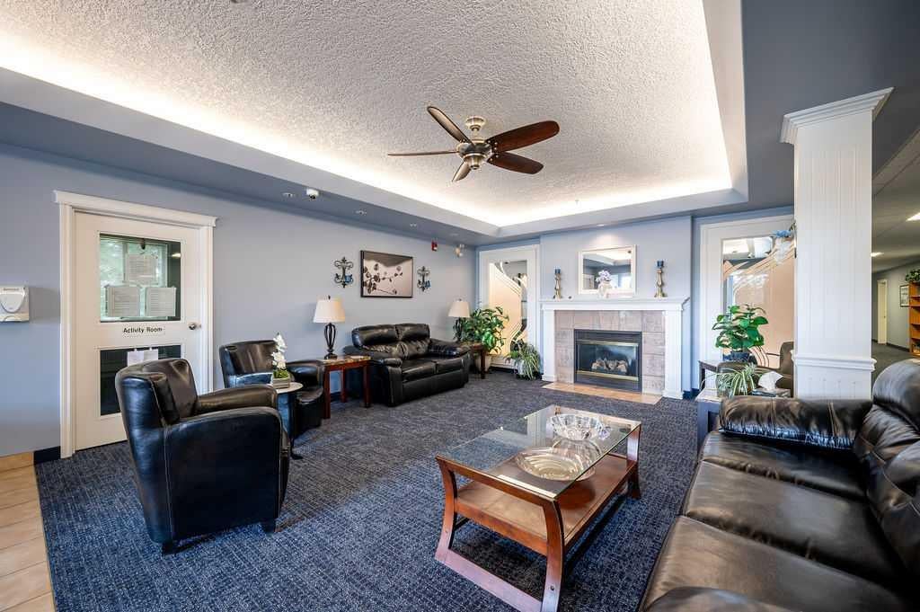 165 Manora Place NE 439