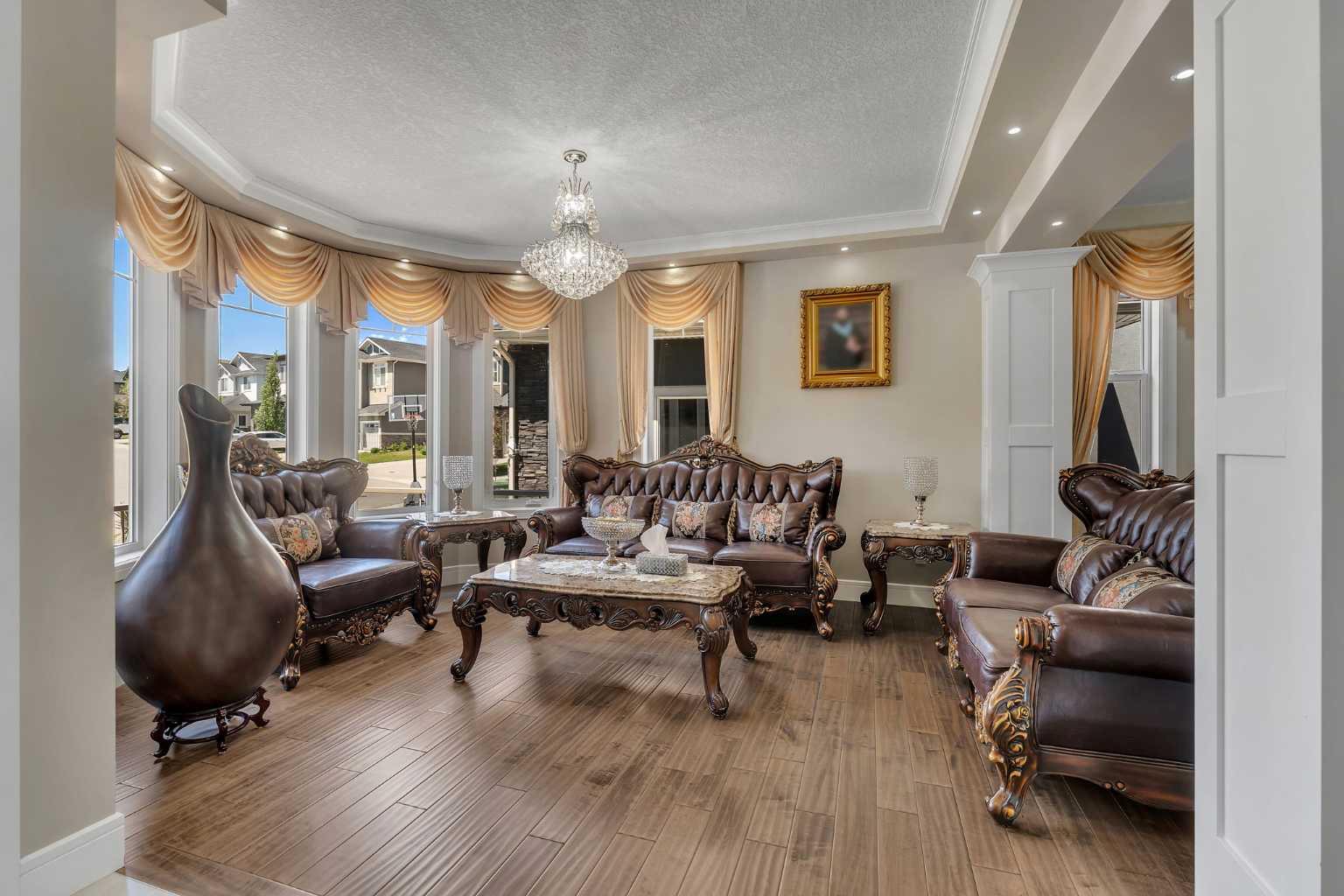 255 Stonemere Green