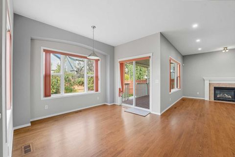 Photo of 14 Rockborough Park NW, Calgary, AB T3G 5S8 (MLS # A2226308)