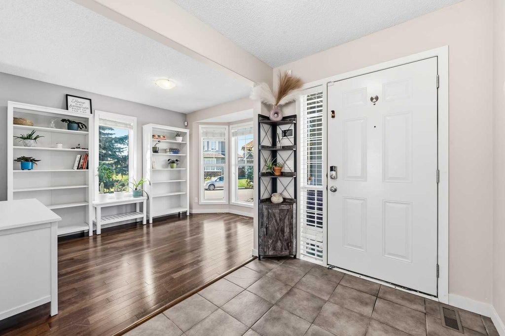 Photo of 247 Cranberry Place SE, Calgary, AB T3M 0G7 (MLS # A2347137)