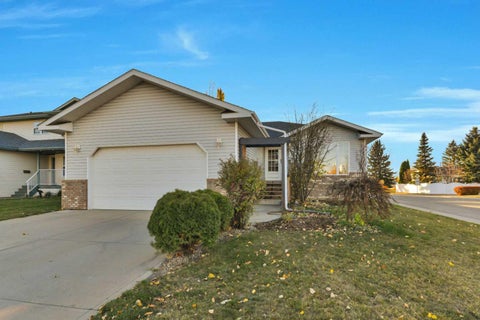 Photo of 3 Dietz Close, Red Deer, AB T4R 2S7 (MLS # A2353751)