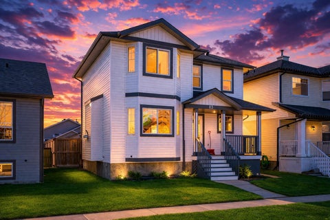 Photo of 83 Luxstone Crescent SW, Airdrie, AB T4B 2W7 (MLS # A2314175)