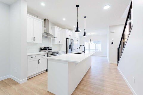 Photo of 2 Fireside Common, Cochrane, AB T4C 3E1 (MLS # A2351162)