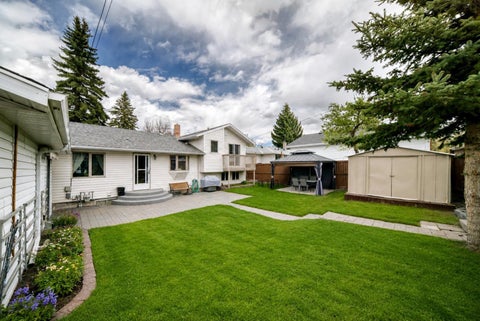 Photo of 4039 5 Avenue SW, Calgary, AB T3C 0C2 (MLS # A2345630)