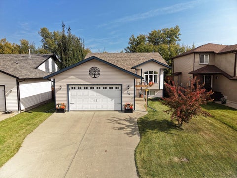 Photo of 55 Rodeo Way, Whitecourt, AB T7S 0B9 (MLS # A2350218)