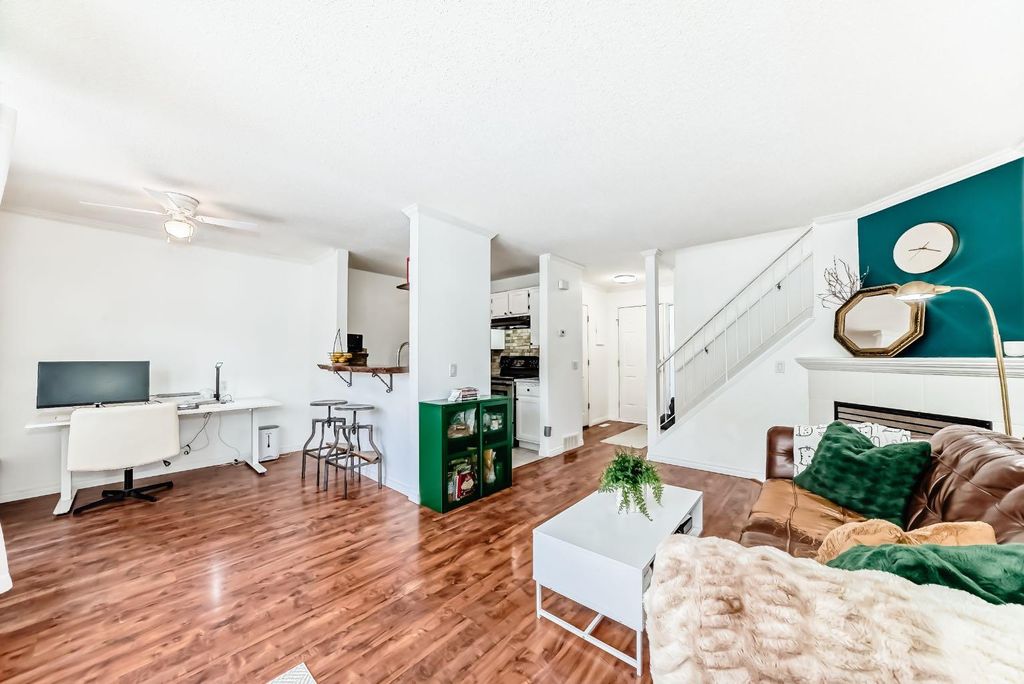 Photo of 111 Grier Terrace NE #6, Calgary, AB T2K 5Y6 (MLS # A2291283)