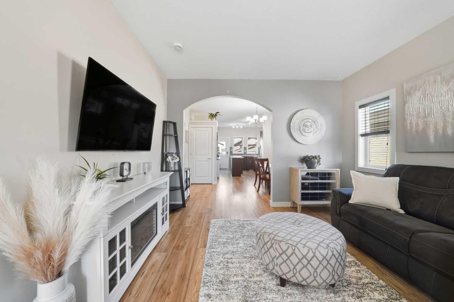 22 Mackenzie Ranch Way