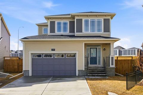 Photo of 119 Carrington Circle NW, Calgary, AB T3P 0Y4 (MLS # A2295359)