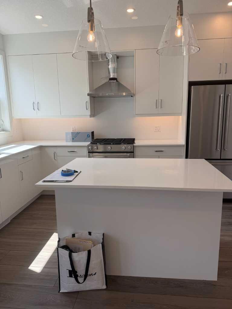 1453 Na'a Drive SW 104