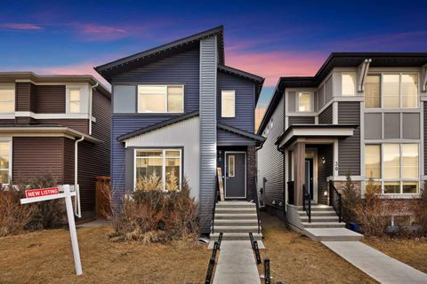 Photo of 34 Cornerstone Road NE, Calgary, AB T3N 1R8 (MLS # A2284024)