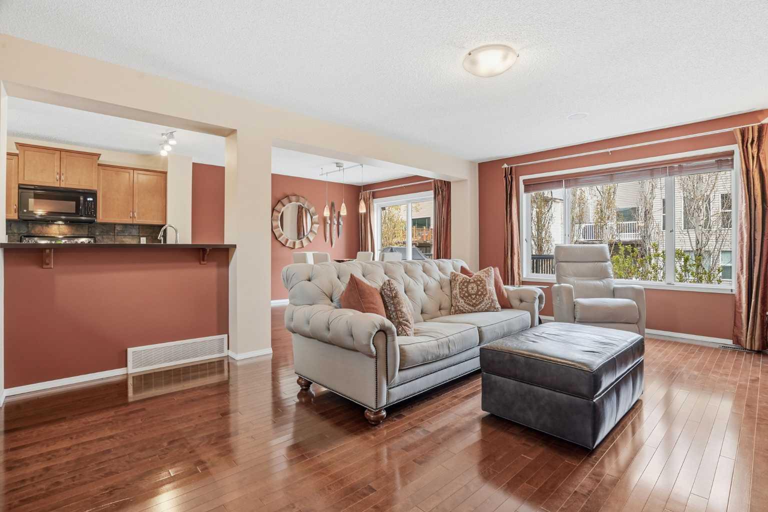 56 Everglen Way SW