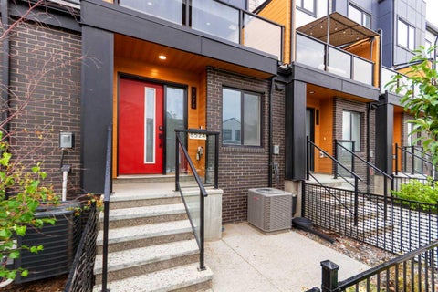 Photo of 8524 21 Avenue SE, Calgary, AB T2B 1H5 (MLS # A2337014)