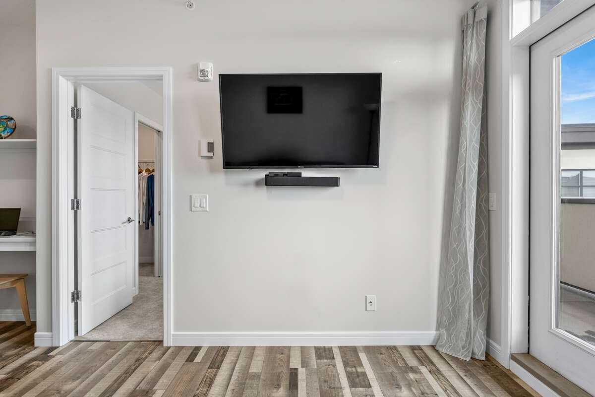 80 Greenbriar Place NW 2410