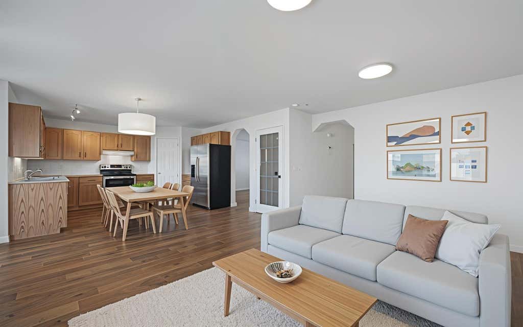 Photo of 182 Coventry Close NE, Calgary, AB T3K 4A6 (MLS # A2331903)