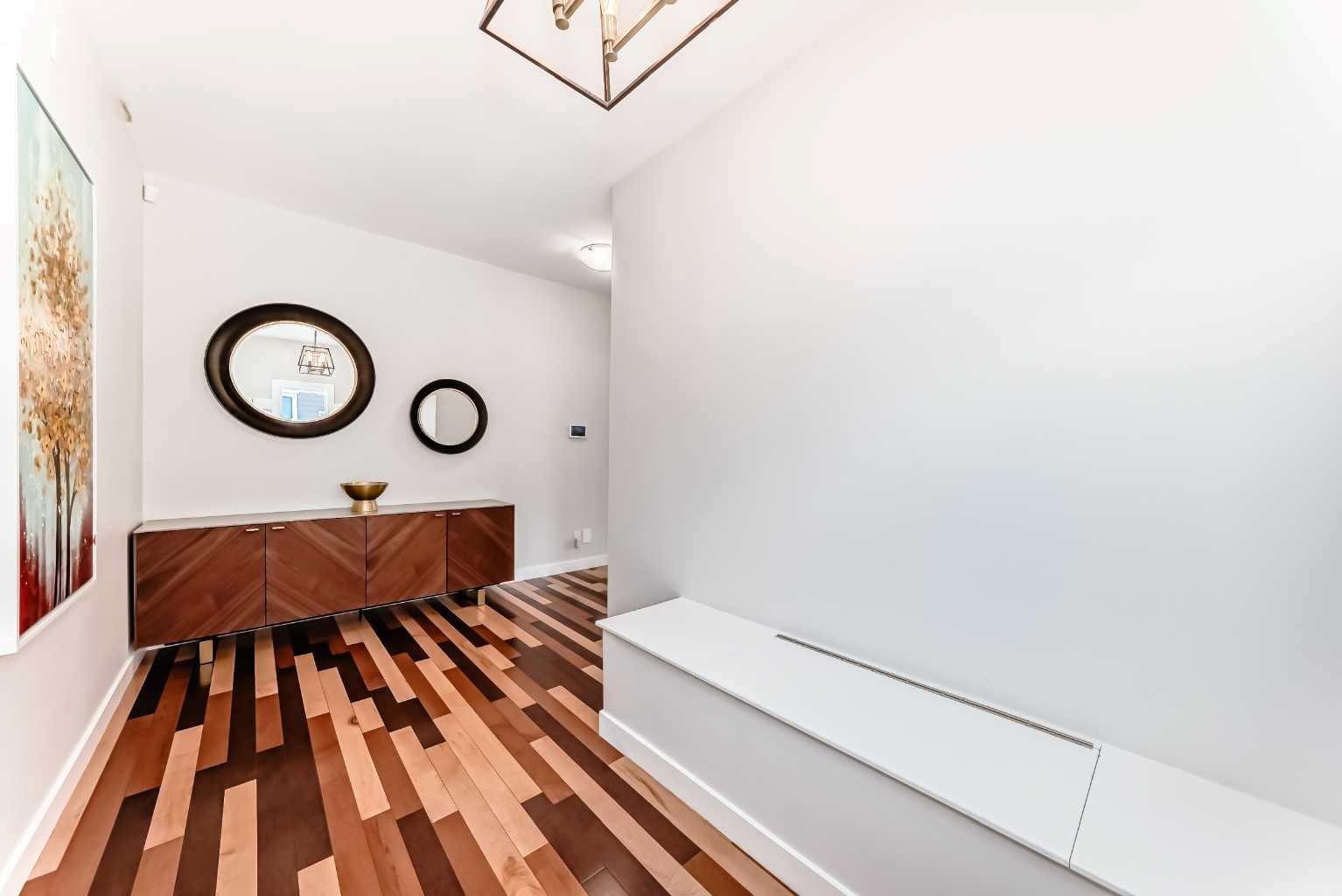 210 Copperleaf Bay SE