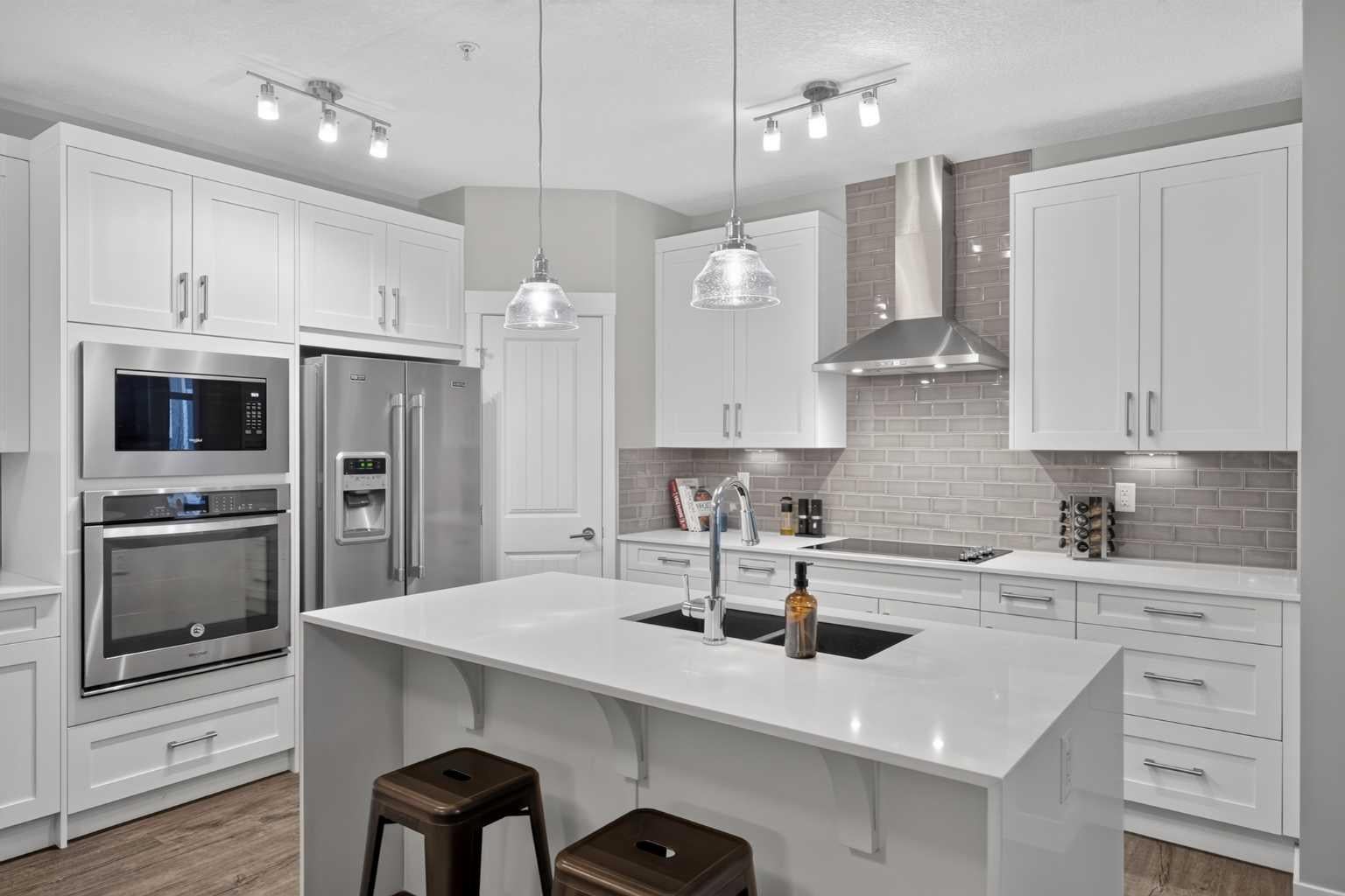 100 Auburn Meadows Common SE 216