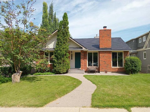 Photo of 1604 Scotland Street SW, Calgary, AB T3C 2L5 (MLS # A2314083)