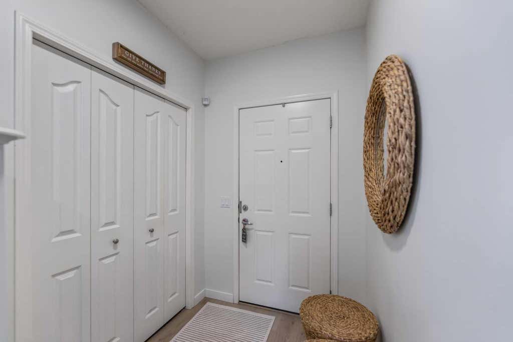 Photo of 19 Everridge Villas SW, Calgary, AB T2Y 4Y9 (MLS # A2338746)