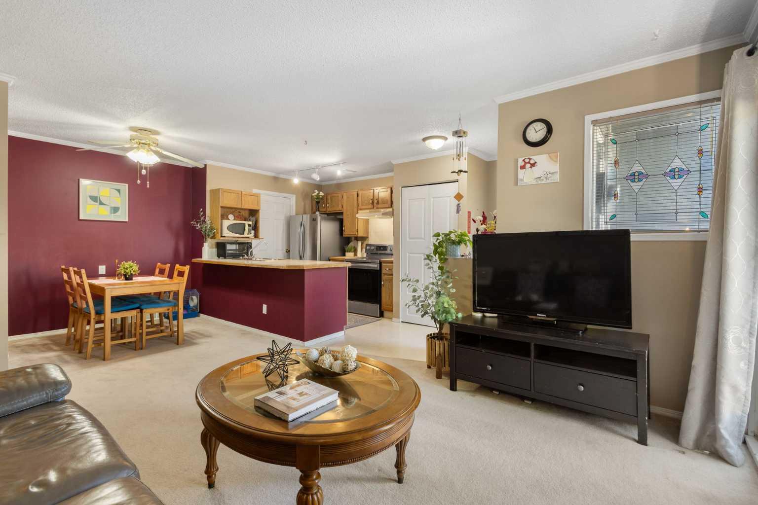 203 Grier Terrace NE 4