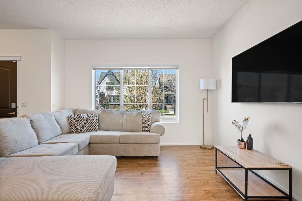 Photo of 648 Mahogany Boulevard SE, Calgary, AB T3M 1Y1 (MLS # A2310579)
